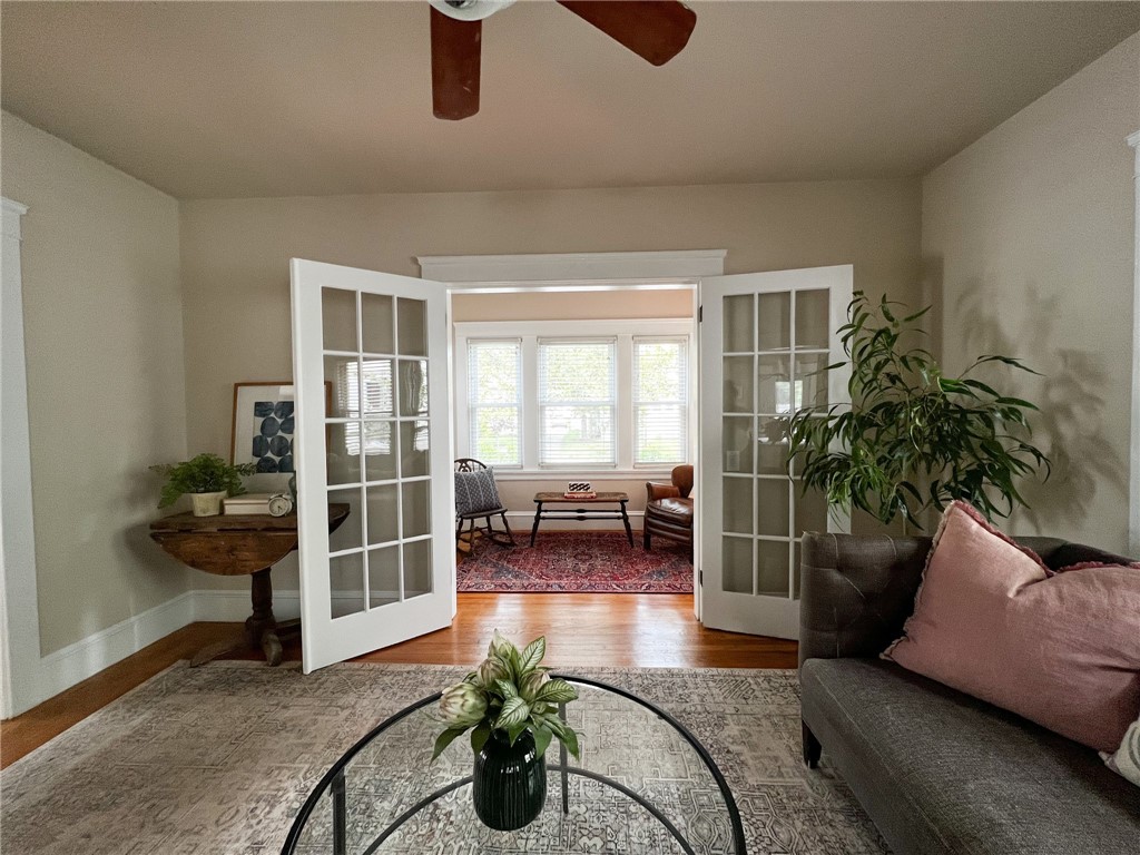 118 Modena Avenue Providence, RI 02908 - Photo 6 of 17