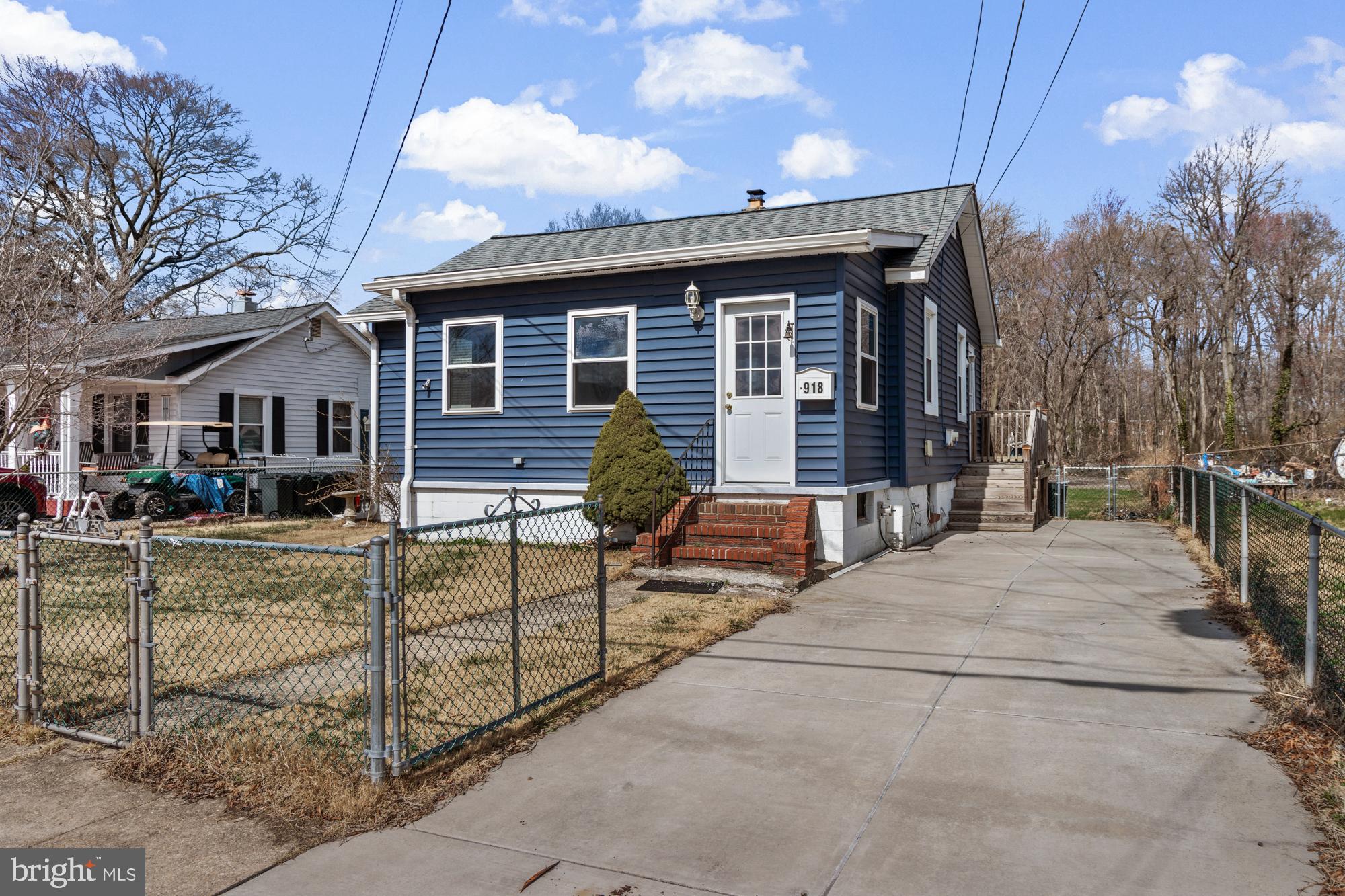 918 Renfrew Street Baltimore, MD 21221 - Photo 1 of 31 welcom to 918 Renfrew St