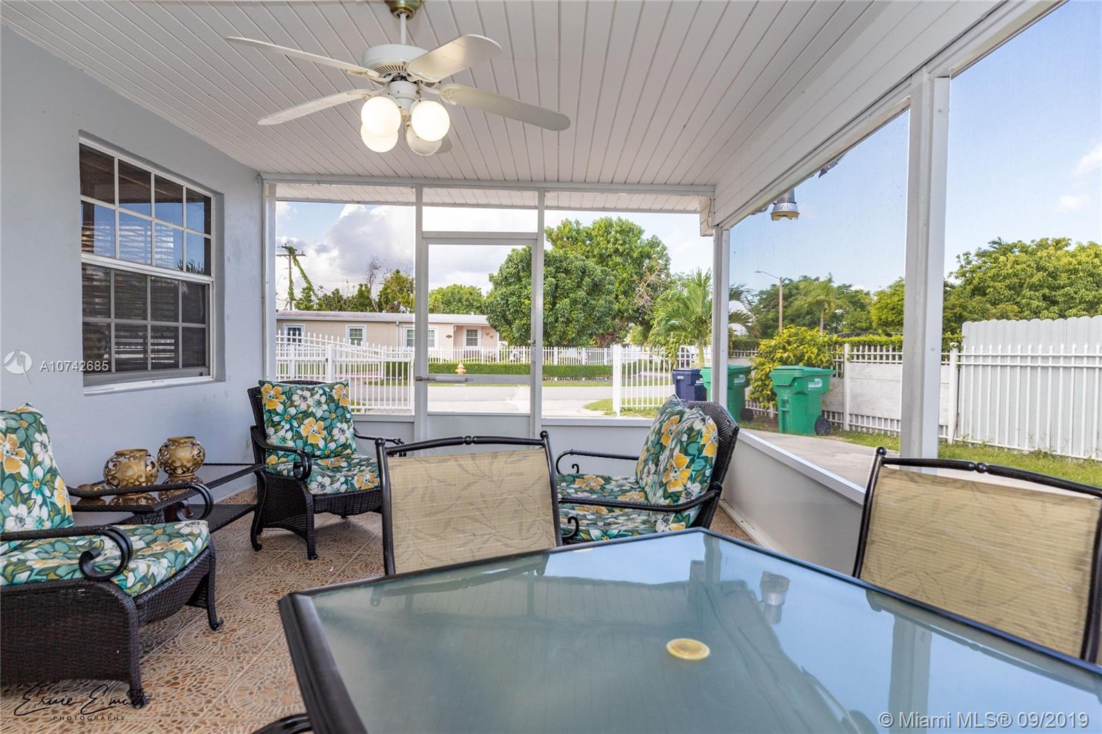4375 Southwest 112th Court Miami, FL 33165 - Photo 27 of 30