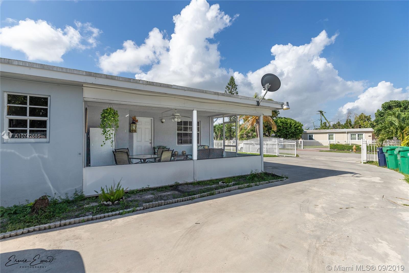 4375 Southwest 112th Court Miami, FL 33165 - Photo 29 of 30