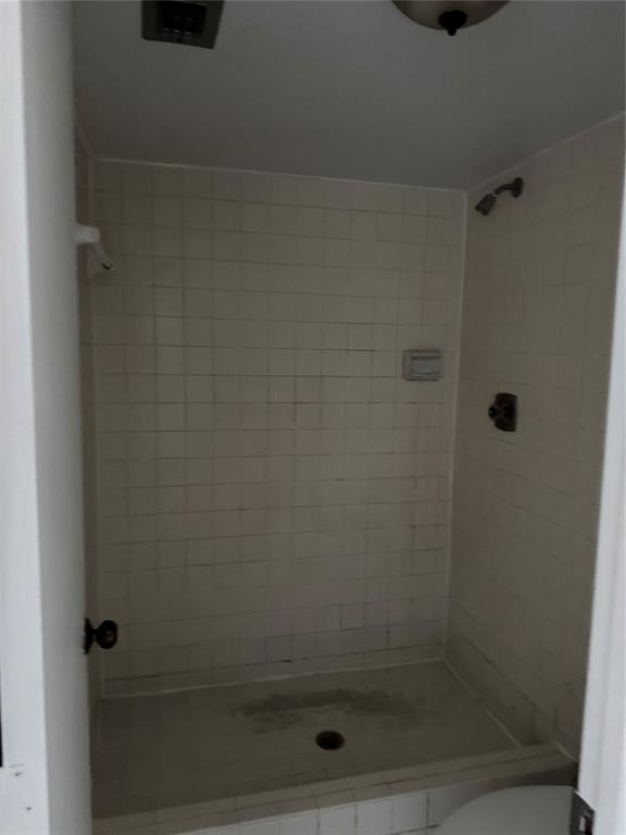 3650 Environ Boulevard, Unit 308 Lauderhill, FL 33319 - Photo 7 of 14 a bathroom with a shower