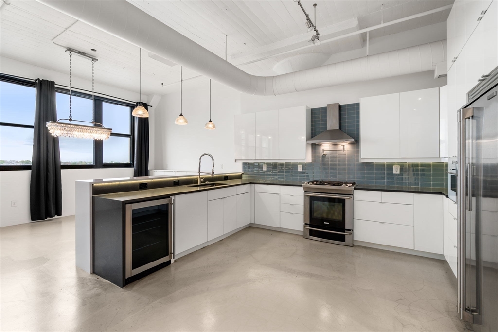 437 D Street, Unit 6C Boston, MA 02210 - Photo 8 of 25
