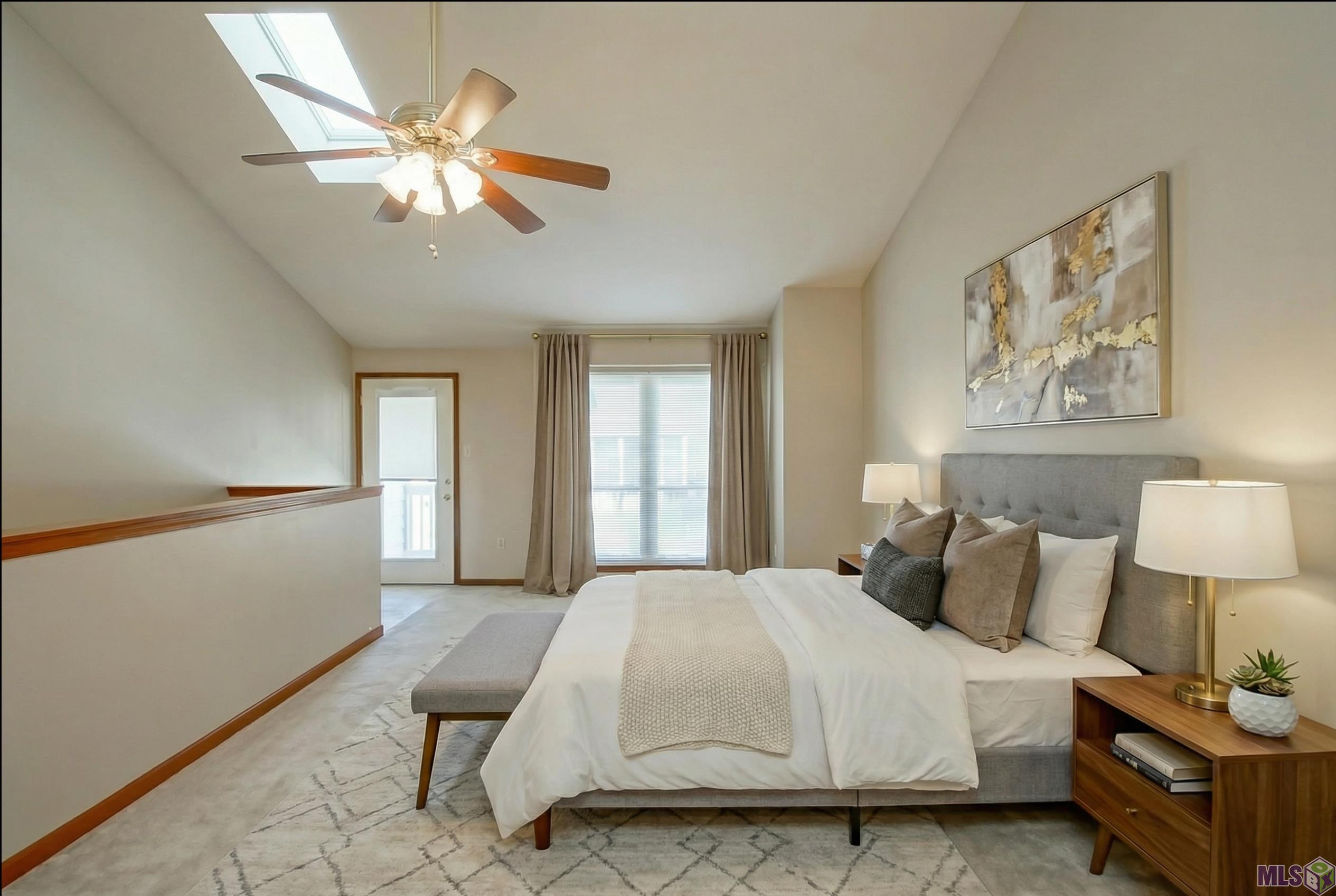 5110 Butter Creek Lane, Unit 5 Baton Rouge, LA 70809 - Photo 9 of 20 Primary bedroom with private en suite bath