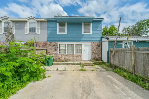 $1,200 | 9710 Galaxy Street, Houston, TX 77078