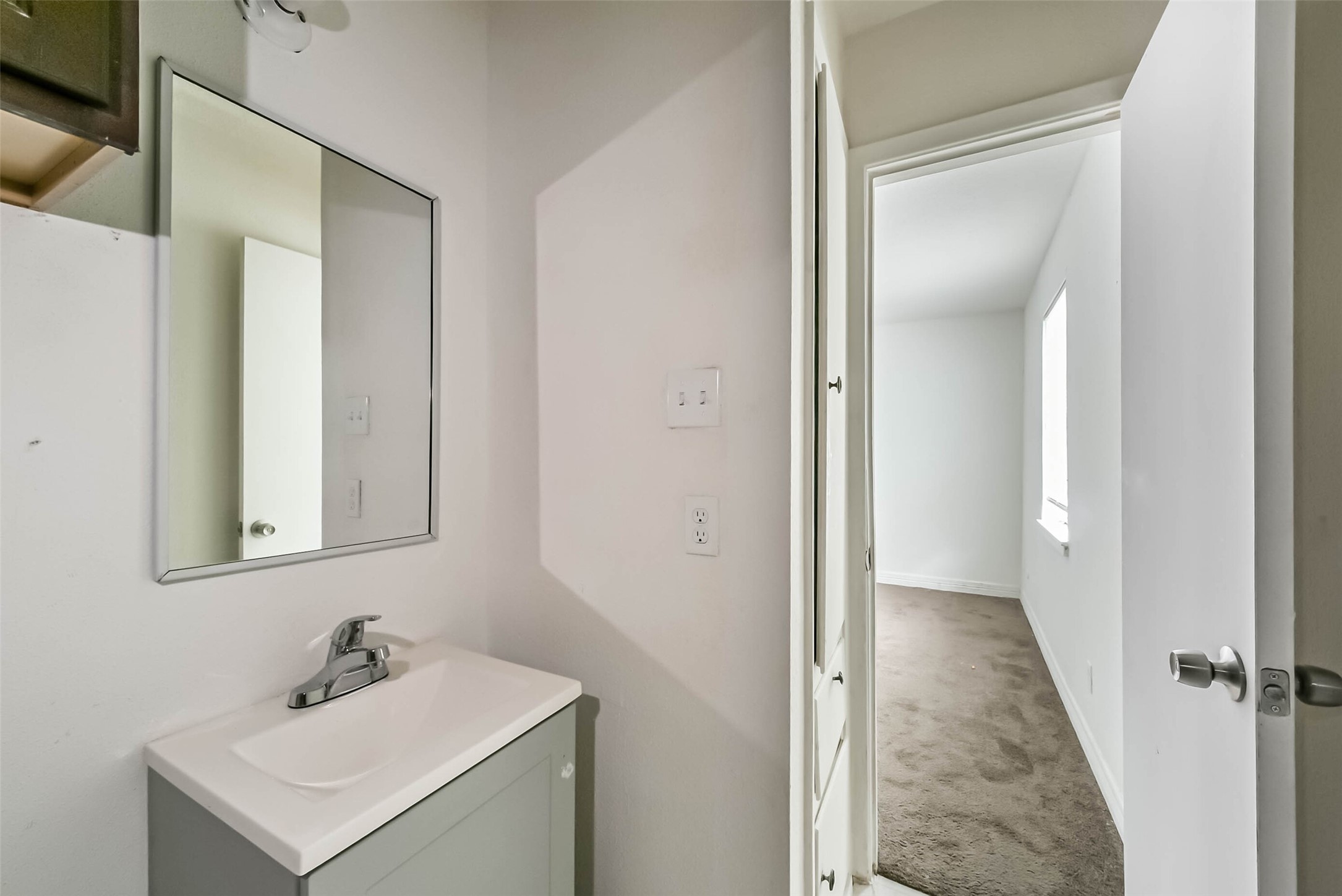 9710 Galaxy Street Houston, TX 77078 - Photo 26 of 30