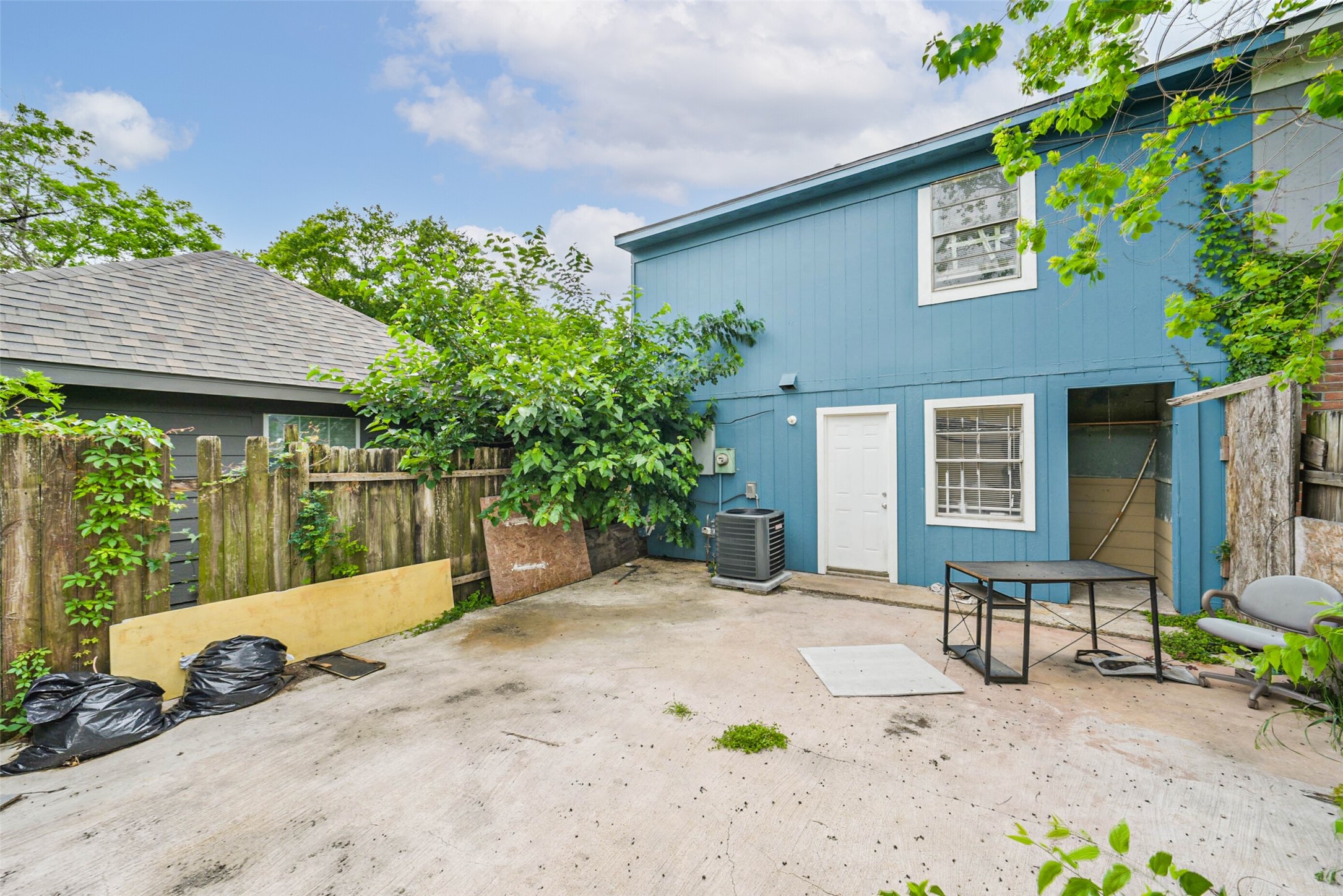 9710 Galaxy Street Houston, TX 77078 - Photo 29 of 30