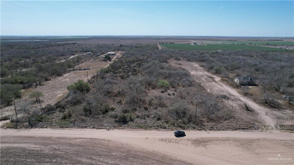 17 1/2 Road Edinburg, TX 78541 - Photo 1 of 2 a view of a dry yard