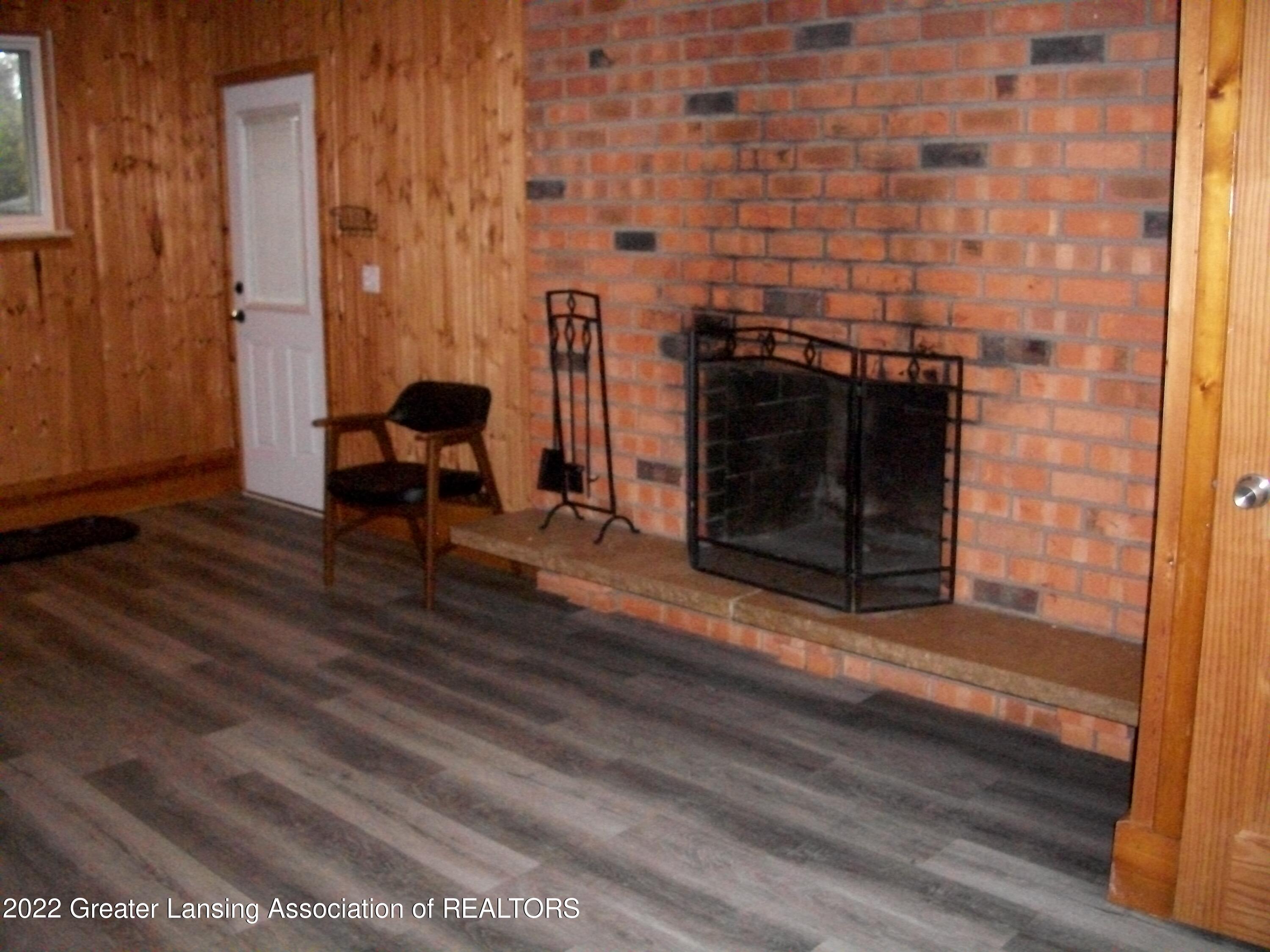 4170 Rivershell Lane Lansing, MI 48911 - Photo 19 of 26 100_5108