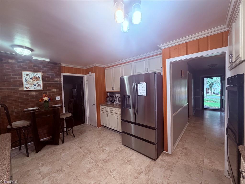 2050 Independence Road Winston-Salem, NC 27106 - Photo 8 of 22