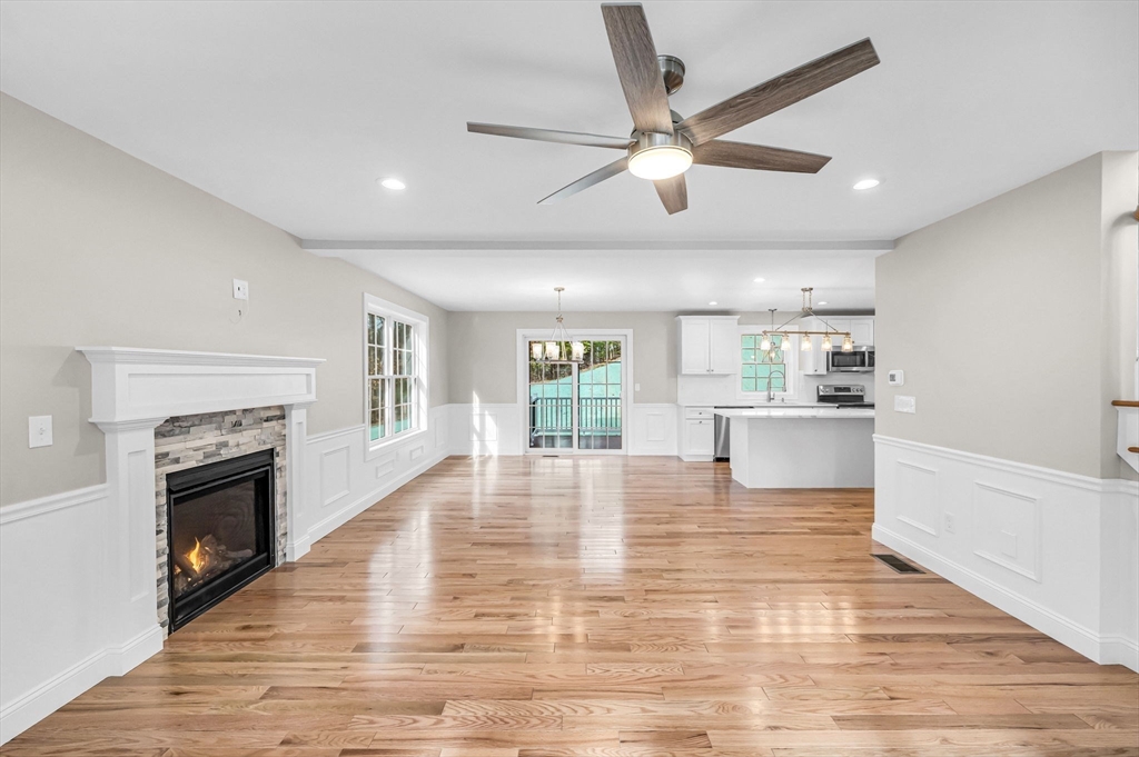 7 High Blf Road Belchertown, MA 01007 - Photo 7 of 42
