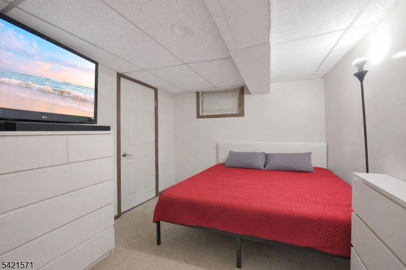 13 May Street Newark, NJ 07104 - Photo 21 of 29