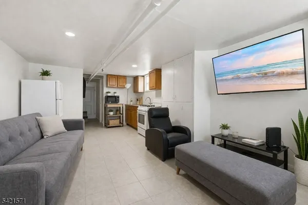 $918,888 | 13 May Street, Newark, NJ 07104