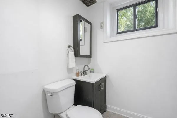 $918,888 | 13 May Street, Newark, NJ 07104