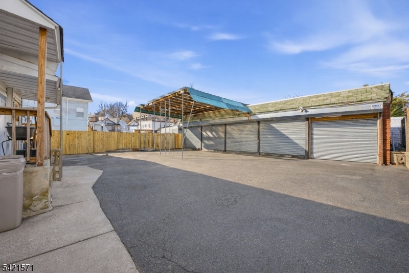 13 May Street Newark, NJ 07104 - Photo 28 of 29