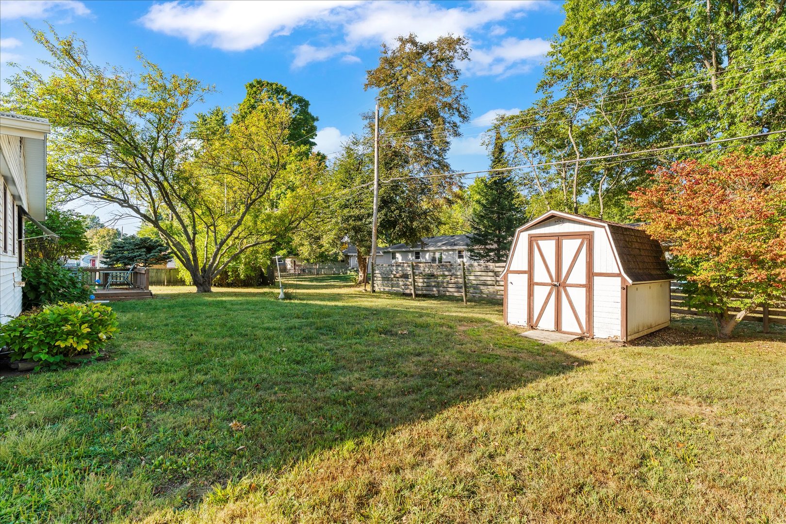 708 Jackson Street Monticello, IL 61856 - Photo 26 of 28 a view of a garden