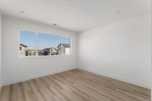 $995,000 | 702 Passion Ct Vista, Vista, CA 92083