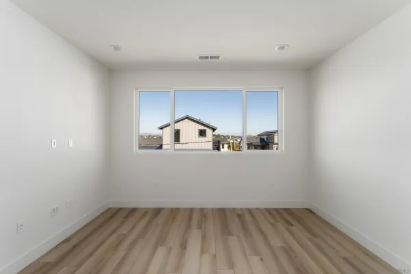 $995,000 | 702 Passion Ct Vista, Vista, CA 92083