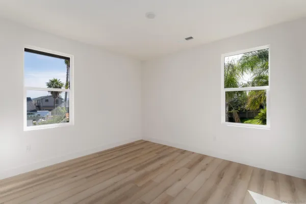 $995,000 | 702 Passion Ct Vista, Vista, CA 92083