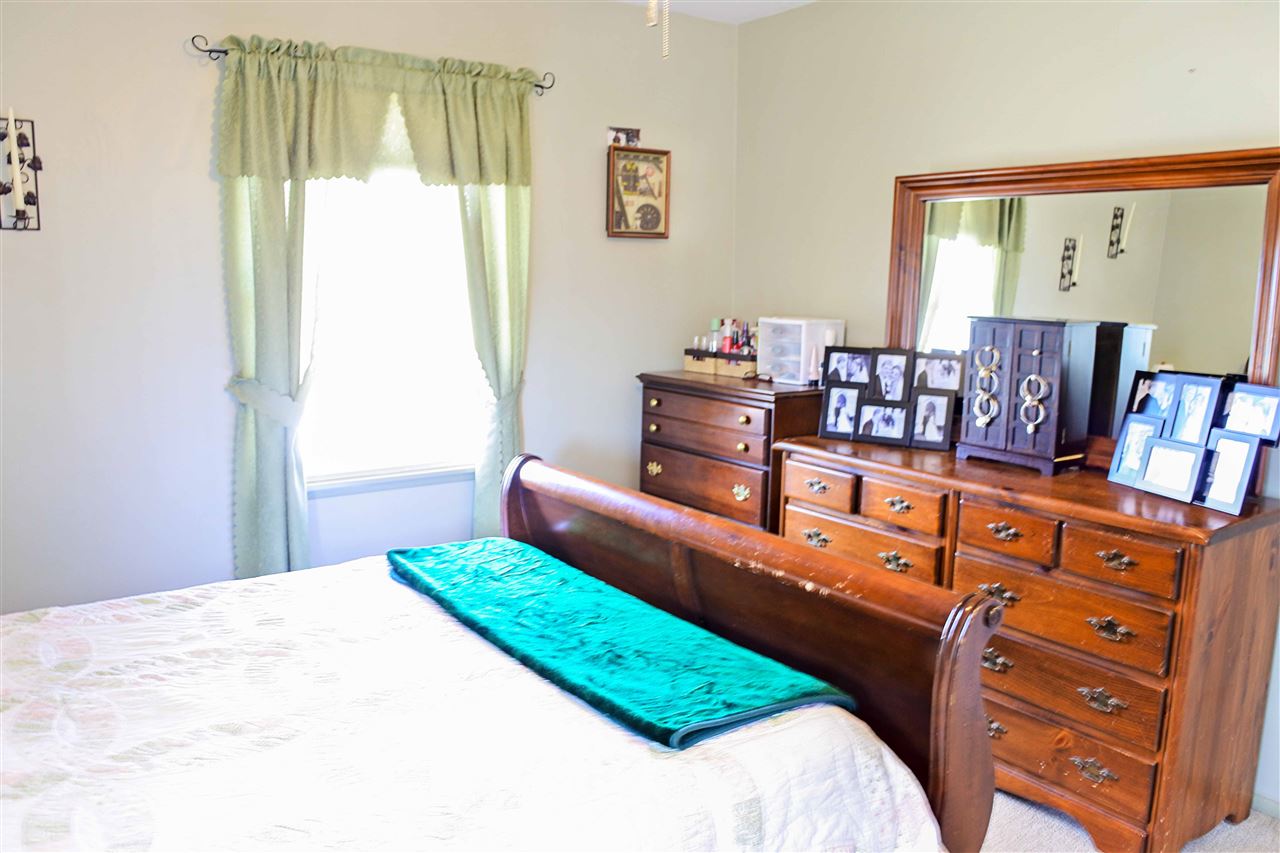 6 Irving Heights Rutland, VT 05701 - Photo 23 of 40