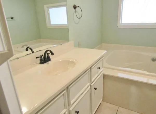 $1,650 | 1117 Woodland Trail, Tool, TX 75143