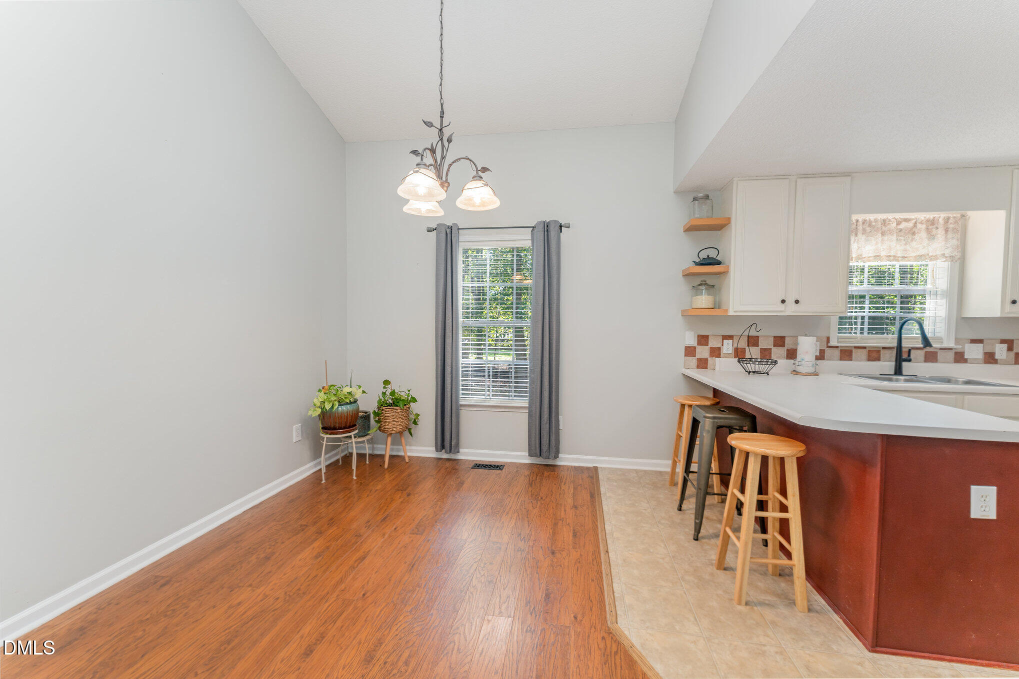 687 West Watson Road Benson, NC 27504 - Photo 6 of 25 008_dsc04466-edit_358