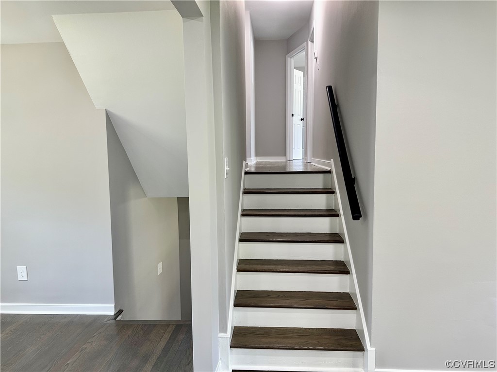 1035 Southam Drive Richmond, VA 23235 - Photo 19 of 43 a view of entryway with a front door