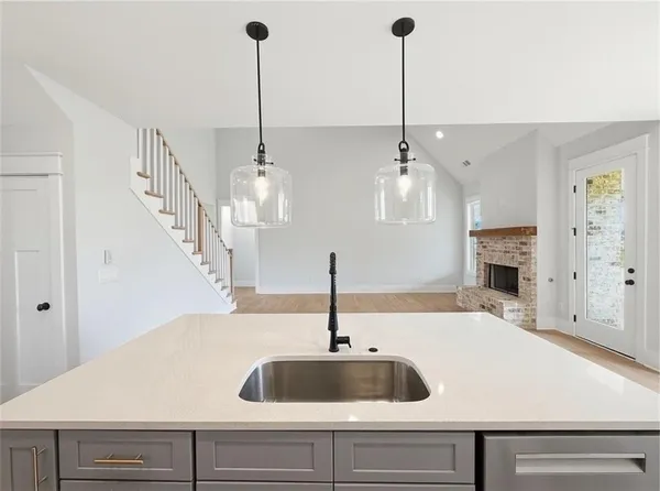 $759,900 | 301 Eminence Peak, Rydal, GA 30171