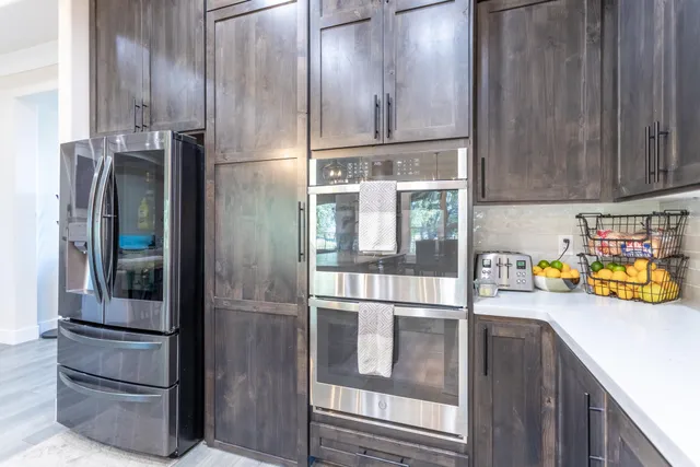 $739,900 | 910 Santa Cruz Drive, Redding, CA 96003