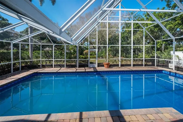 $1,100,000 | 1944 Levine Lane, Clearwater, FL 33760