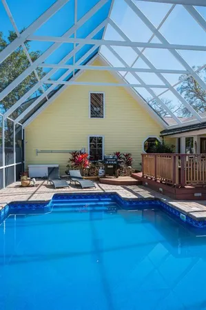 $1,100,000 | 1944 Levine Lane, Clearwater, FL 33760