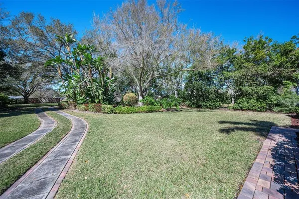 $1,100,000 | 1944 Levine Lane, Clearwater, FL 33760