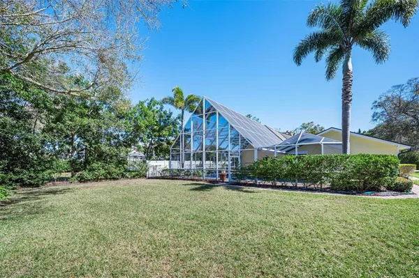 $1,100,000 | 1944 Levine Lane, Clearwater, FL 33760