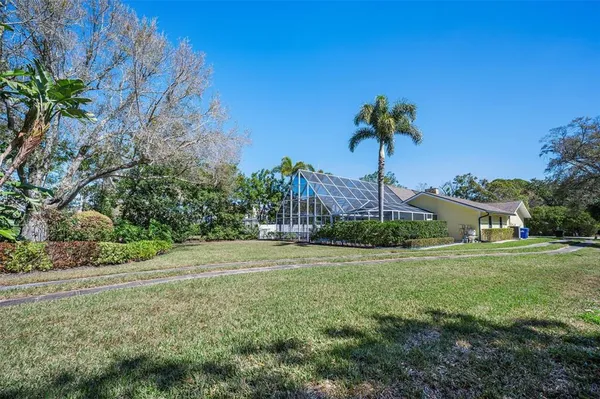 $1,100,000 | 1944 Levine Lane, Clearwater, FL 33760