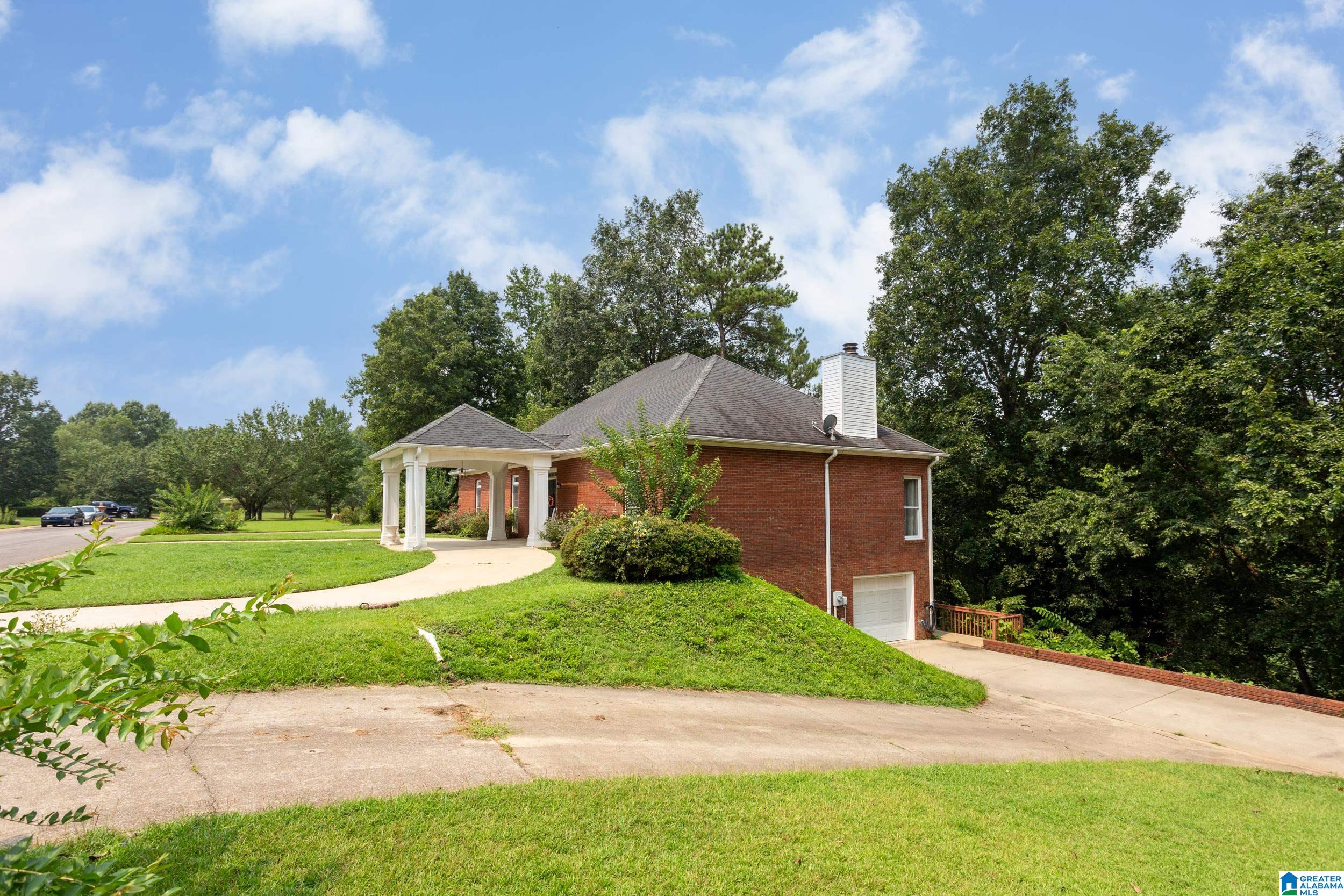 45 Ridgewood Lane Odenville, AL 35120 - Photo 2 of 38