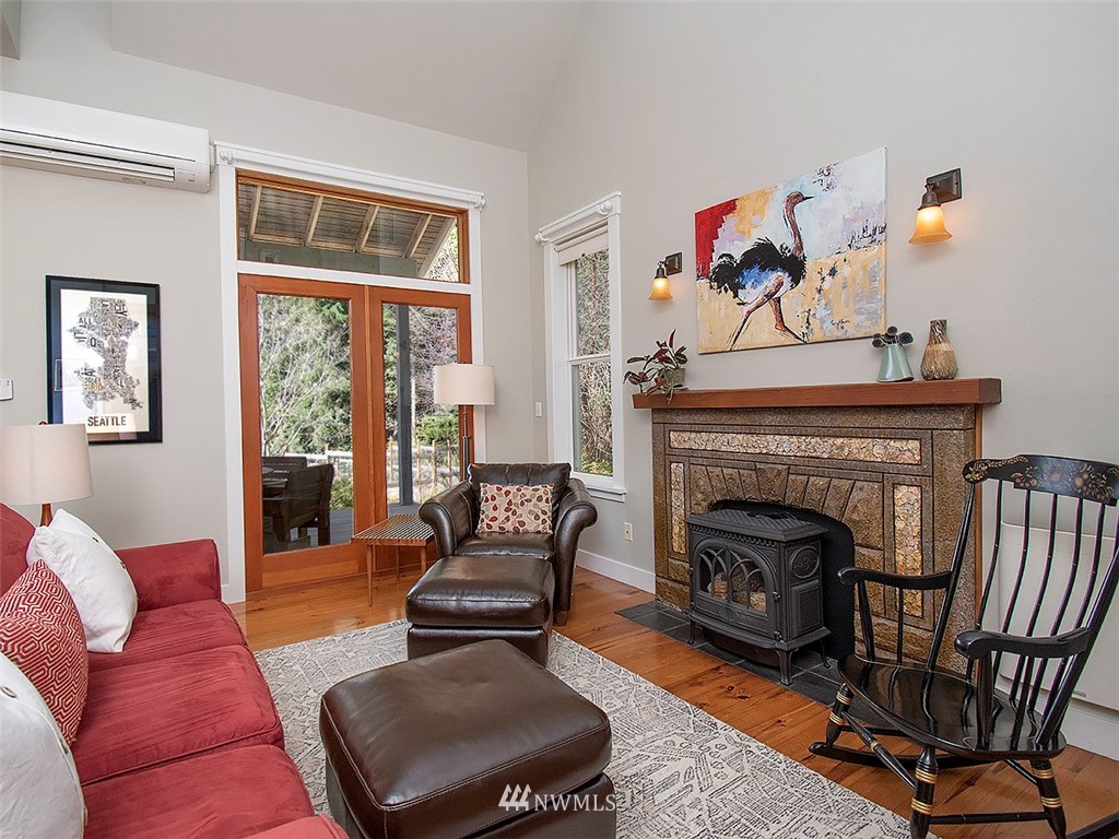 4243 Shokowakan Road Clinton, WA 98236 - Photo 17 of 35 Gallery Image 17