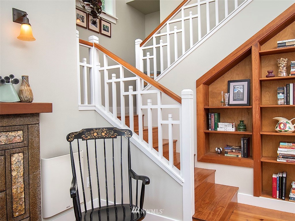 4243 Shokowakan Road Clinton, WA 98236 - Photo 21 of 35 Gallery Image 21