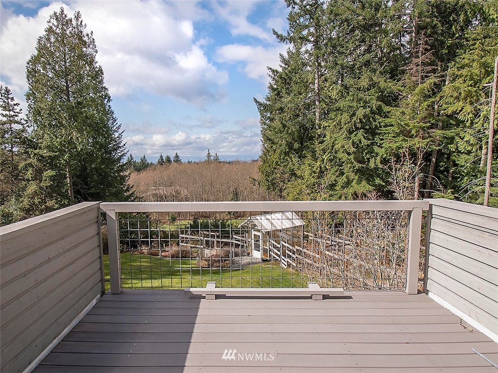 4243 Shokowakan Road Clinton, WA 98236 - Photo 24 of 35 Gallery Image 24