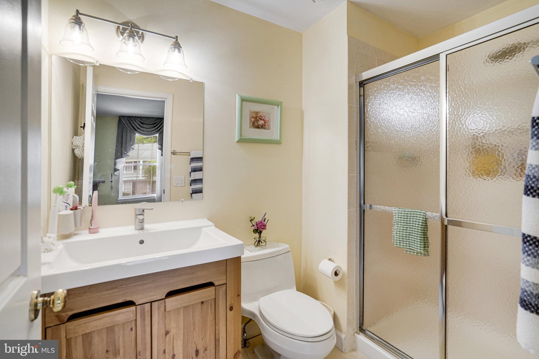 5941 Powell's Landing Road Burke, VA 22015 - Photo 23 of 71 Gallery Image 23