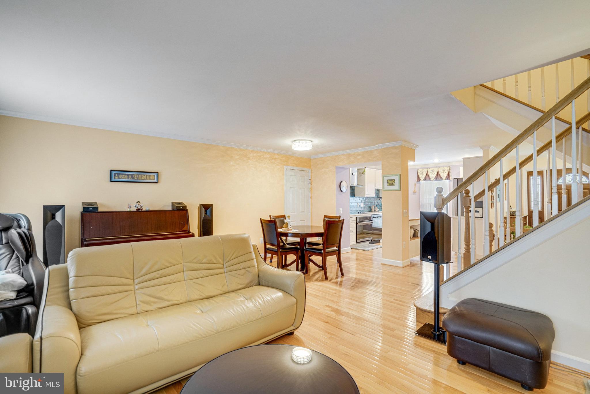 5941 Powell's Landing Road Burke, VA 22015 - Photo 9 of 71 Gallery Image 9