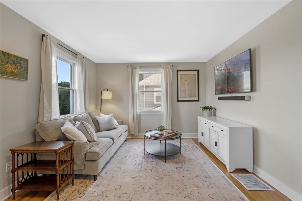 115 Gardner Road Nahant, MA 01908 - Photo 9 of 37 Gallery Image 9