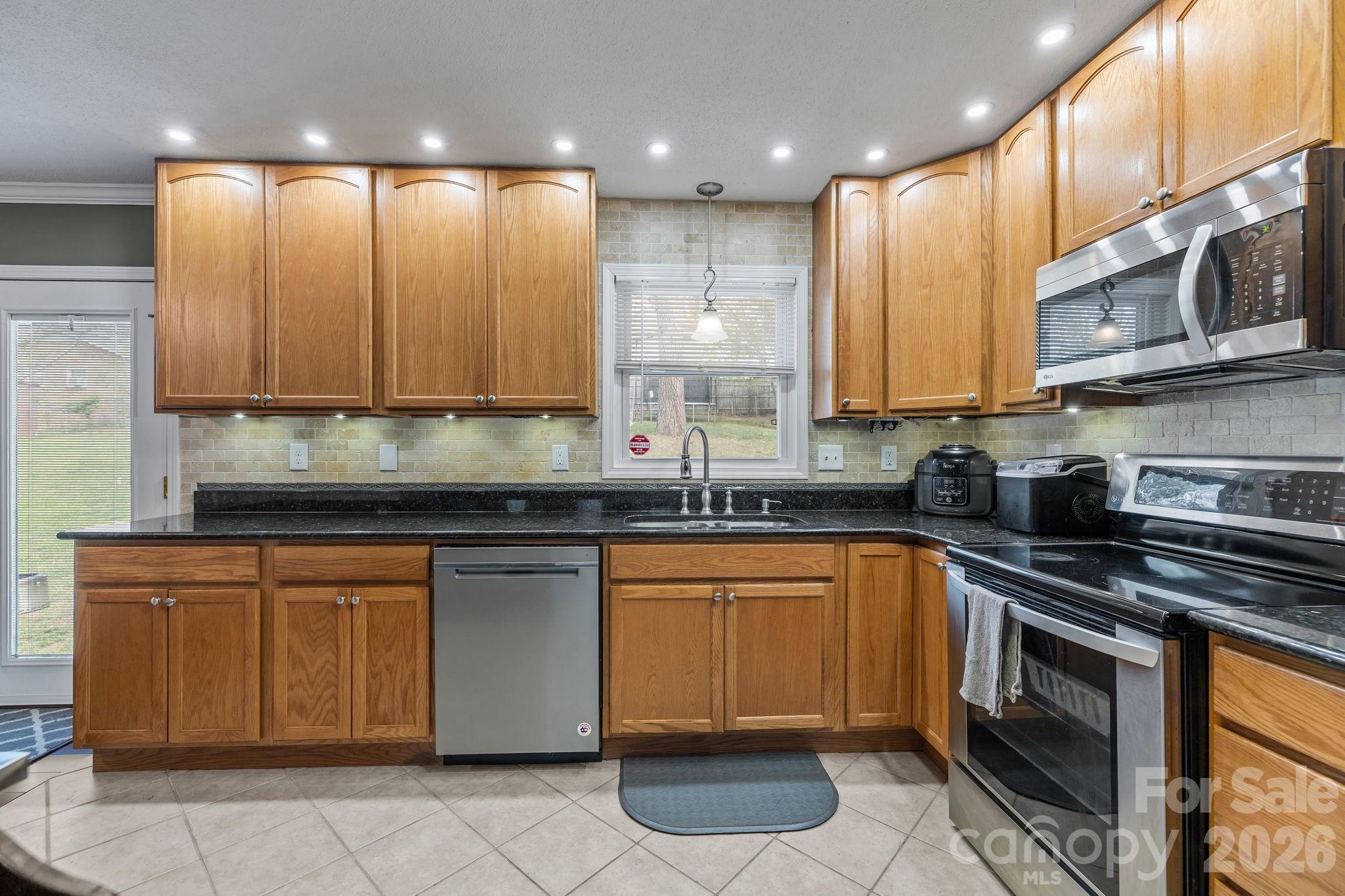 3942 Linwood Road Gastonia, NC 28052 - Photo 14 of 42