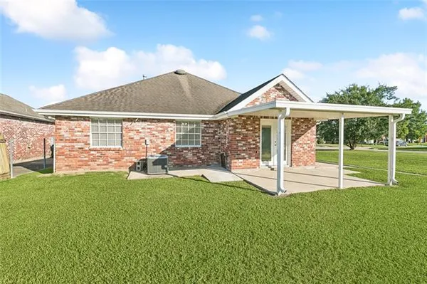 $250,000 | 3309 St Marie Drive, Meraux, LA 70075