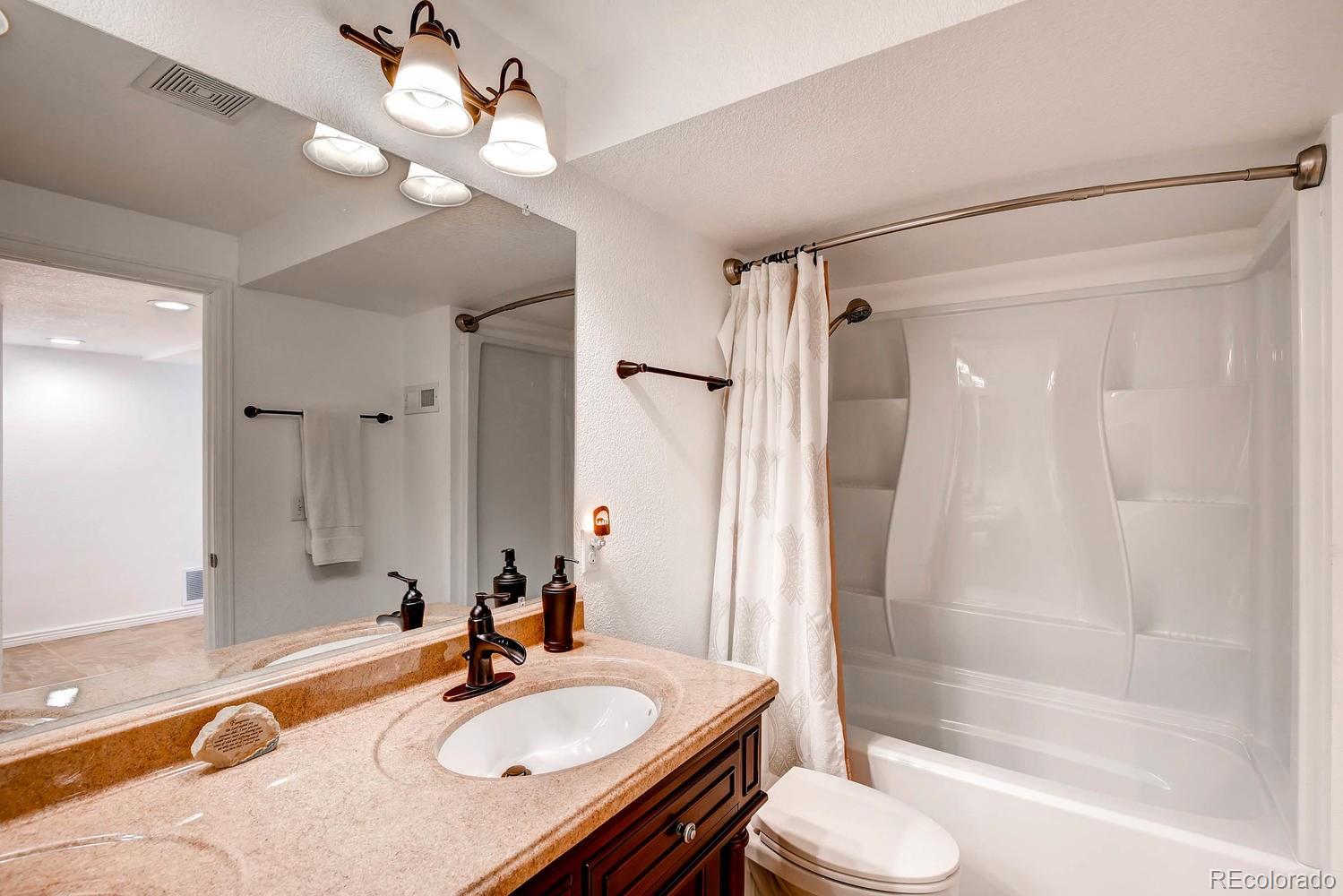 9848 Bathurst Way Highlands Ranch, CO 80130 - Photo 34 of 35 Gallery Image 34