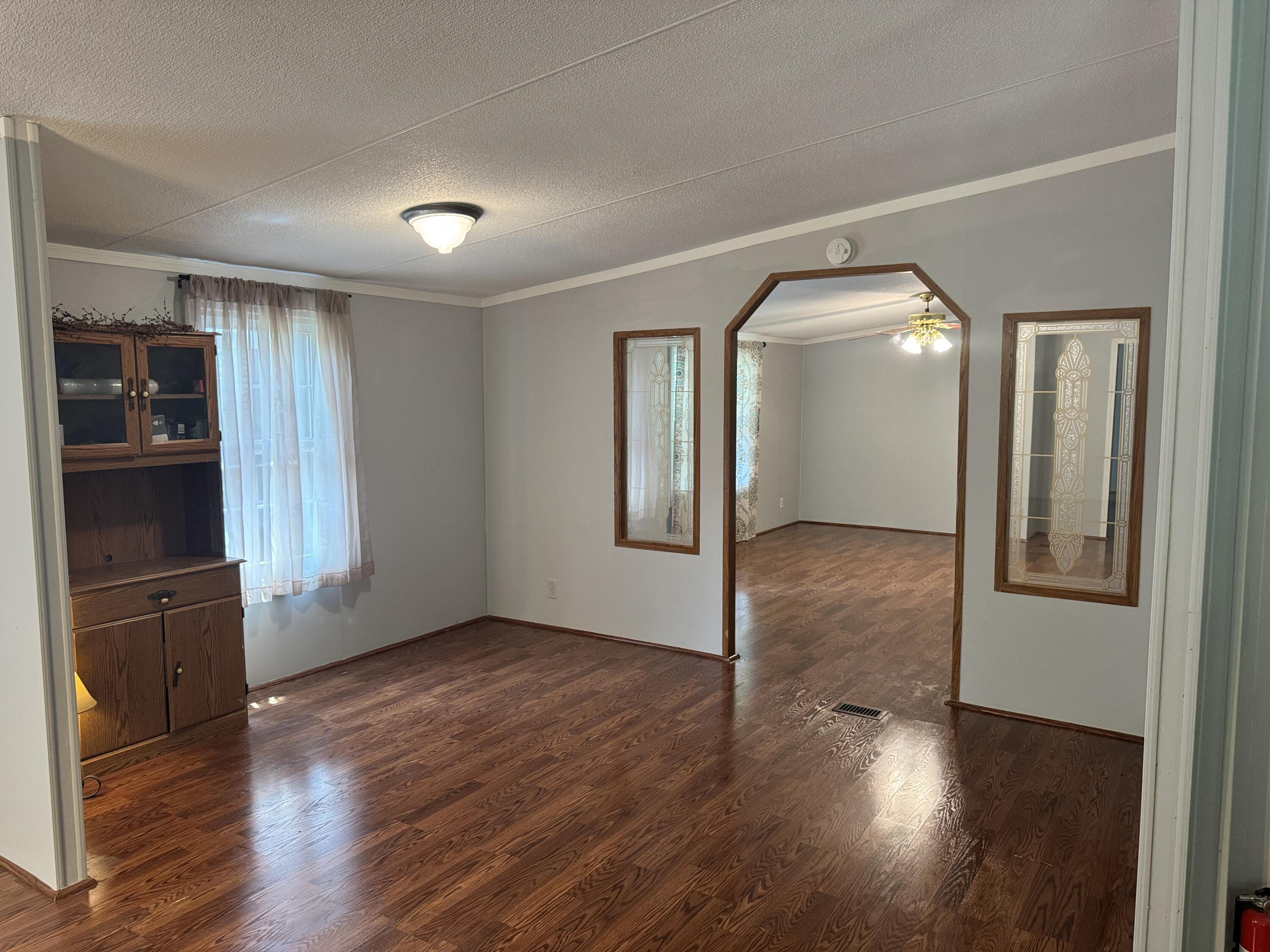 23 Meryls Road Buchanan, VA 24066 - Photo 8 of 26 dining area