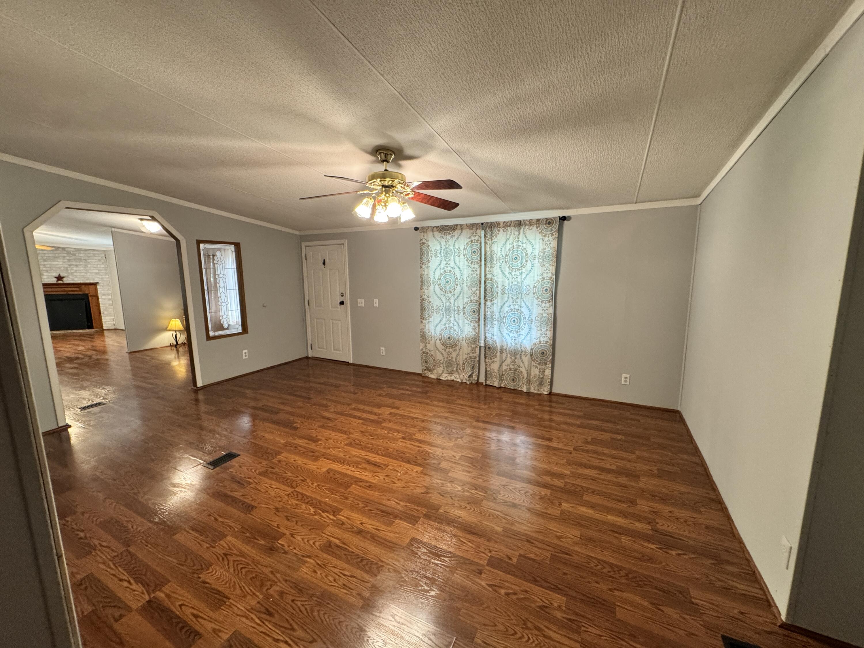 23 Meryls Road Buchanan, VA 24066 - Photo 10 of 26 LRb