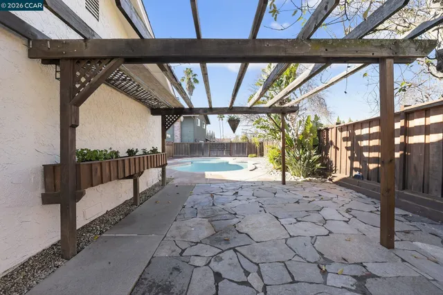 $995,000 | 5465 Preston Court, Concord, CA 94521