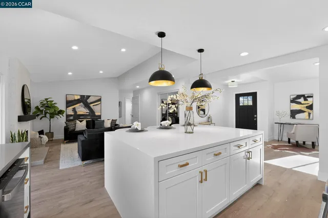 $995,000 | 5465 Preston Court, Concord, CA 94521