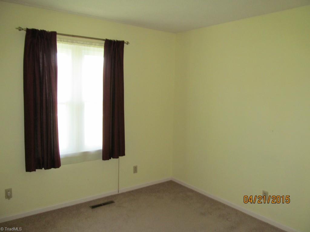 921 Pipers Gap Road Mount Airy, NC 27030 - Photo 15 of 19 Gallery Image 15