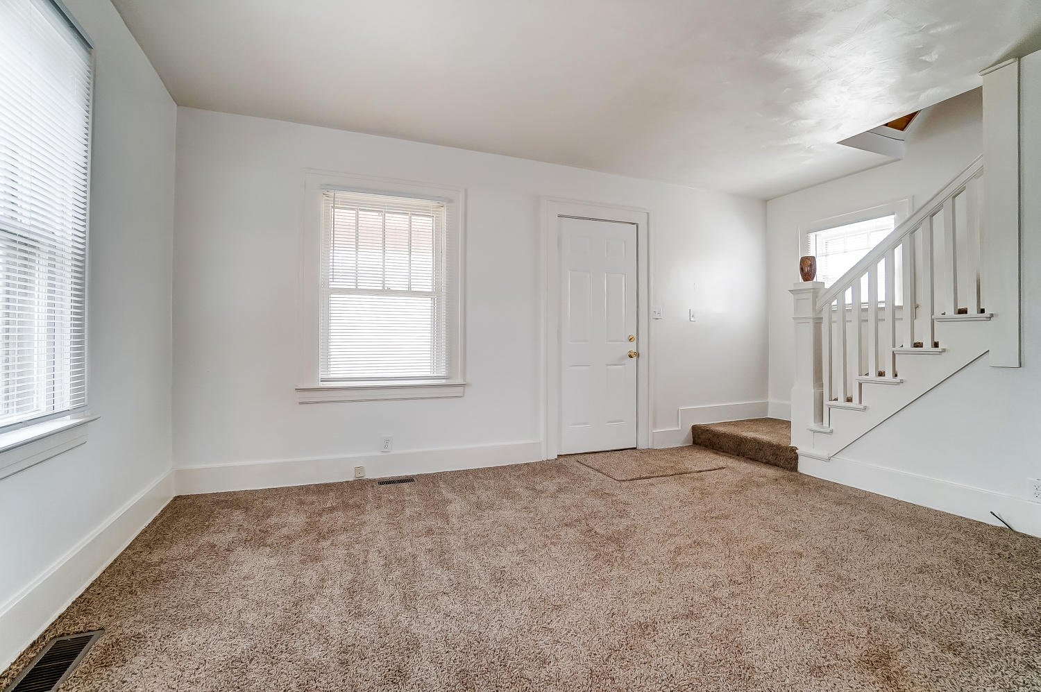 307 North Bechtle Avenue Springfield, OH 45504 - Photo 6 of 28 Gallery Image 6