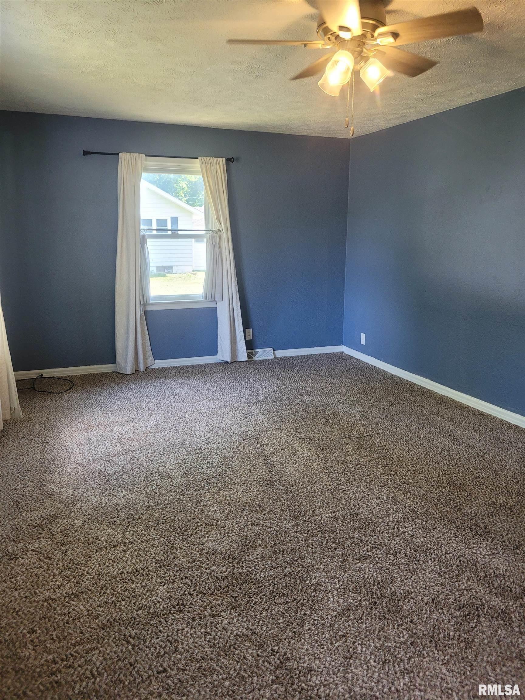 601 Nora Lane Mount Vernon, IL 62864 - Photo 12 of 20